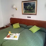 Don Carmelo Hotel 3*