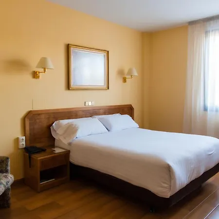 Hotel Don Carmelo Ávila