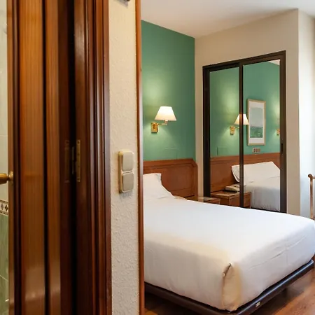 Hotel Don Carmelo Ávila