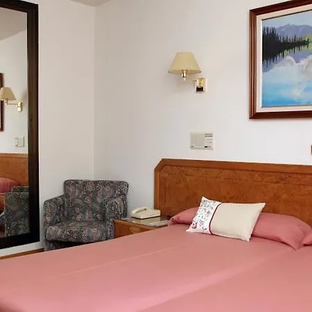 Don Carmelo Hotel 3*