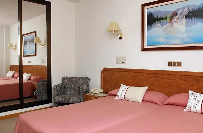 Don Carmelo Hotel 3*